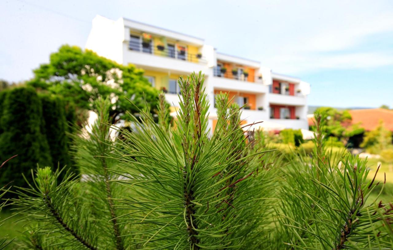 Stayinn Rainbow Houses Beachfront By Asteri Hotels Slantschew brjag Exterior foto