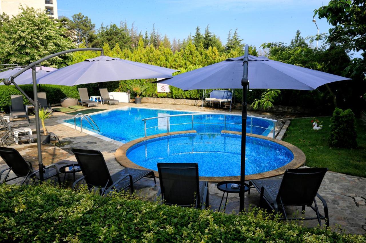 Stayinn Rainbow Houses Beachfront By Asteri Hotels Slantschew brjag Exterior foto