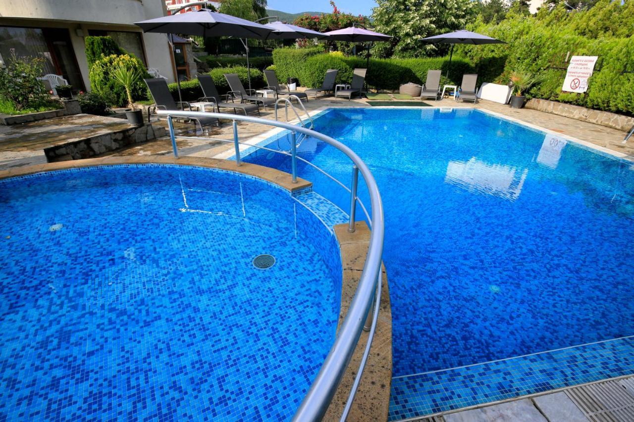 Stayinn Rainbow Houses Beachfront By Asteri Hotels Slantschew brjag Exterior foto