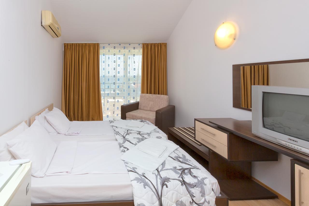 Stayinn Rainbow Houses Beachfront By Asteri Hotels Slantschew brjag Exterior foto